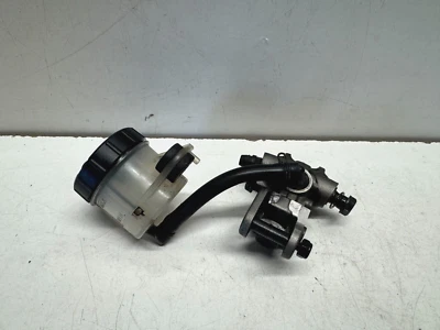 Cilindro maestro de freno Ducati Multistrada 1200 S 2013 Foto 1 de 4