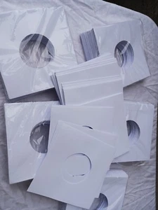 100 Weisse Papierhüllen für 7" Single NEUE ! Gute Qualität ! - Afbeelding 1 van 1