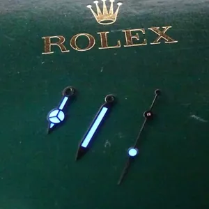 Pre-Owned ROLEX Submariner 116610 Genuine Hands Set, Excellent Condition - Picture 1 of 2