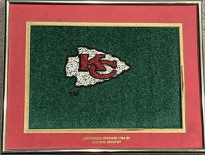 Kansas City Chiefs Arrowhead Stadium Turf 1984-93 COA Lamar Hunt gerahmt - Bild 1 von 5