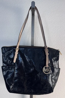 Michael Kors Black Patent Embossed Python Jet Set Tote Bag - Image 1 of 4
