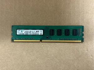 Samsung M378B5273DH0-CH9 4GB (1 x 4GB) PC3-10600 (DDR3-1333) Memory - Foto 1 di 7