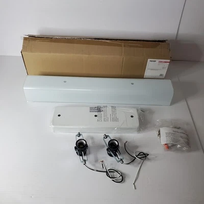 Nuvo Lighting SF77/088 White 4 Light 24"W Bath Bar With Frosted Glass Shade New - Image 1 of 4