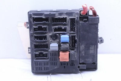 2003-2008 BMW Z4 Fuse Relay Box OEM Used - Image 1 of 4