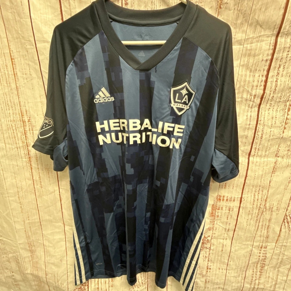 Camiseta deportiva azul Adidas visitante de fútbol Los Angeles Galaxy 2019/20 talla 2XL usada Foto 1 de 4