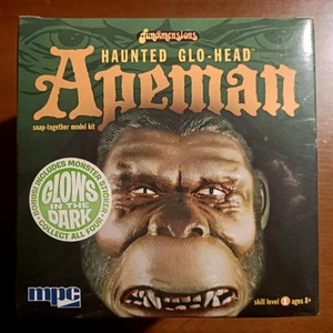 Apeman Haunted Glo-Head Snap-Together Model Kit - 2010, New (Damaged Box) - MPC - Foto 1 di 6