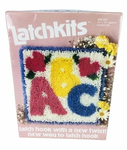 Vintage Betty Wilkinson Latch Hook Kit ABC Latchkits #204 Sealed New - Picture 1 of 4