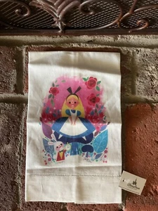 Rare New NWT Vintage Joey Chou Designed Alice In Wonderland Tea Towel Disney Par - Picture 1 of 7