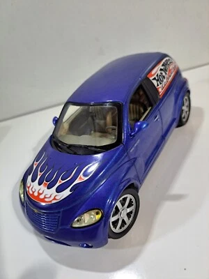 Hotwheels 1:18 Scale Die Cast Chrysler PT Cruiser Panel Cruiser Delivery Van - Image 1 of 4
