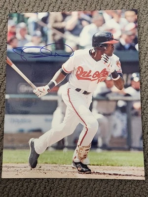 Пирог с автографом Феликса 8x10 - Изображение 1 из 2