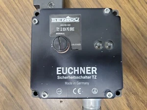 Euchner Safety Switch TZ1LE024PG0R8C TZ1LE024PGOR8C TZ1 LE 024PG 0R8C OR8C - Picture 1 of 5