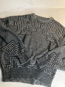 Sasson Mens Pullover Sweater Size Medium Black Gray Geometric Vintage - Picture 1 of 4