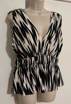 NWT Black & Creamy Ivory Outer Silk Blouse Women’s Medium By Banana Republic - Image 1 of 4