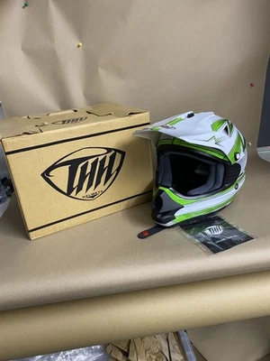 THH YOUTH MX Helmet Size M Motocross GREEN / WHITE 49-50 CM - Image 1 of 3