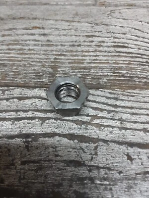 Harley-Davidson Road Glide 2021 21 CVO FLTRXSE embrague buje cesta tuerca de liberación Foto 1 de 4