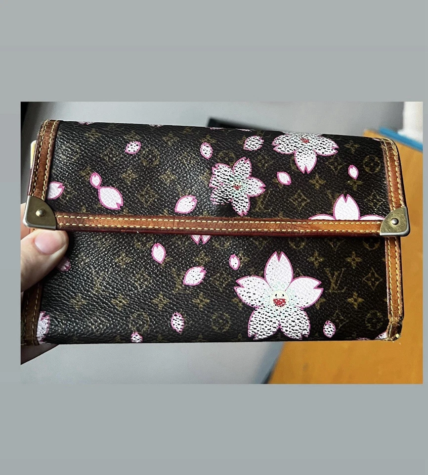 Auténtico - Louis Vuitton x Takashi Murakami - Cartera Vintage - Flor de Cerezo Foto 1 de 4