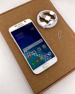 Samsung Galaxy S6 G920F 32GB Unlocked White Android Phone Warranty - Fast/Free - Picture 1 of 17
