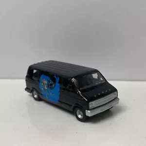 1975 75 Dodge D100 Van Collectible 1/87 Scale Diecast - Picture 1 of 4