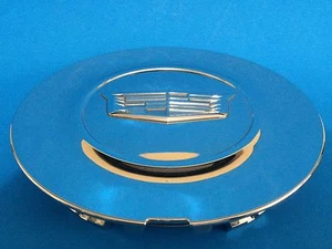 CADILLAC ESCALADE EXT ESV GENUINE FACTORY OEM CHROME CENTER CAP 23432315 OEM - Picture 1 of 6