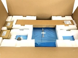 NEW CTO Barebones 2U 24 Bay SAS3 SFF Gigabyte Server R280-F20 Xeon 8x PCI-E - Picture 1 of 10