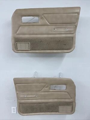84-96 Jeep Cherokee XJ Front Driver & Passenger Power Door Panels OEM Tan 4 Door - Image 1 of 4