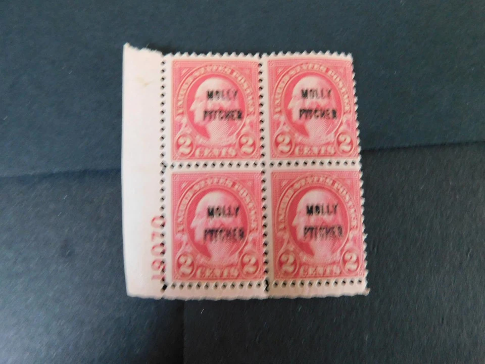 MOLLY PITCHER, PLATE BLOCK OF 4, # 646, HINGED ON 1 STAMP - Image 1 of 1