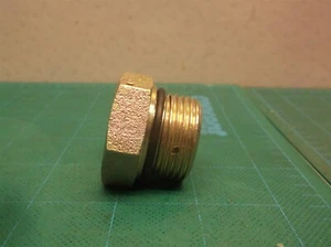 KOM-TY8879 SPINA, SFIATO Adatto per AFE32 AFE52 730E 830E KOMATSU 1-3/16-12 - Foto 1 di 3