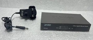 Planet 5-Port Gigabit Ethernet Switch GSD-503 DC 5V 1A - Picture 1 of 4