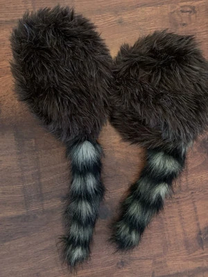 2 FRONTIER HAT CROCKETT PIONEER DANIEL BOONE COSTUME MOCK COONSKIN CAPS 21" - Image 1 of 4