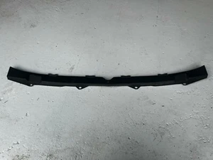 BMW Z4 E85 E86 2003-09 WIND DEFLECTOR TRIM PANEL TRIM 7110231 - Picture 1 of 3