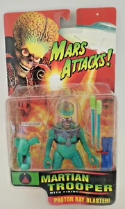 New 1996 Trendmasters Mars Attack Martin Trooper w/ Firing Proton Ray Blaster - Picture 1 of 12