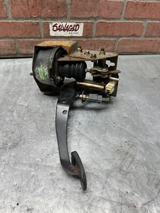 91-99 Mitsubishi 3000GT VR-4 Dodge Stealth R/T AWD pedal de embrague con refuerzo OEM - Imagen 1 de 11