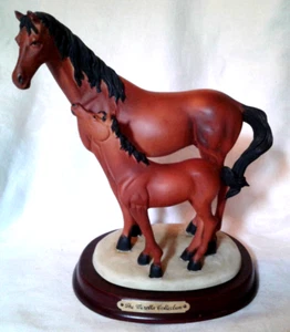 Crosa Mirella Collection Mare & Foal Statue on Base-1993 - Picture 1 of 10