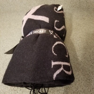 Manta ACOGEDORA Victoria's Secret Rosa Corazón Negro 60 X 50 EDICIÓN LIMITADA Foto 1 de 2