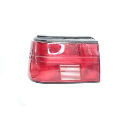 1992 现代 Excel 尾灯总成零件编号 166-58576L — 第 1/4 张图片