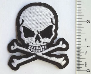 Evil SKULL CROSSBONES Biker EMBROIDERED Sew/Iron on Leather Jacket DEATH Patch - Picture 1 of 1