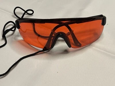 Vintage Shooting Glasses Red Orange Lens Safety Hunt Silencio Original Case - Image 1 of 4