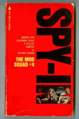MOD SQUAD #4 Spy-In by Richard Deming! Rare 1969 FIRST Printing! Pyramid Books! — 第 1/2 张图片