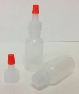 50 pack of 1/2oz (15mL) Plastic Boston Round Squeeze Bottles with Yorker Caps - Picture 1 of 2