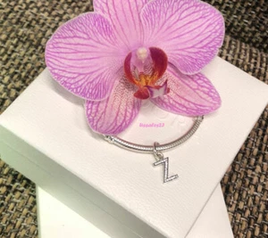 Dije Pandora Letra Z, Pulsera Colgante con Cuentas, Original, Totalmente Nuevo, #791338CZ - Imagen 1 de 4