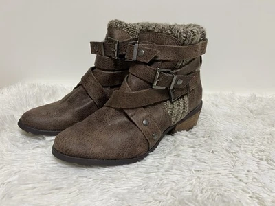 Botas de tornozelo suéter marrom couro sintético sem classificação tamanho 9 - Imagem 1 de 4