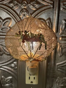 24K Gold Real Aspen Leaf With Moose Silhouette Night Light - Picture 1 of 10