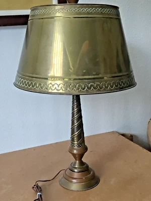 Copper & Brass Table Lamp w Large Brass Shade Mid-Century Arts & Crafts Beauty - Imagem 1 de 4