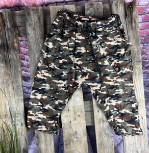 Baggy crinkle BERMUDA Hose Shorts Italy stretch camouflage Print 36 38 40 - Bild 1 von 4