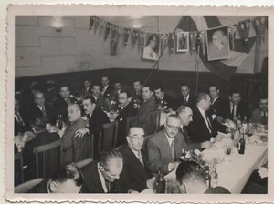 OLD VINTAGE PHOTO PERONIST MEETING PERON & EVITA  PERONISM ARGENTINA 1950's - Picture 1 of 3