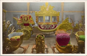 RPPC colorierte Postkarte Versailles Karl X Krönung Kutsche Frankreich - Bild 1 von 2
