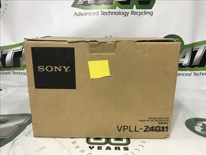 Sony VPLL-ZM31 Zoomobjektiv für VPL Projektoren 1,3x Weitwurf Bajonettanschluss - Bild 1 von 6