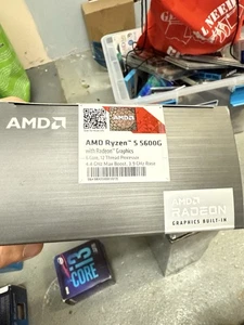AMD Ryzen 5600G 6-Core CPU - Picture 1 of 2