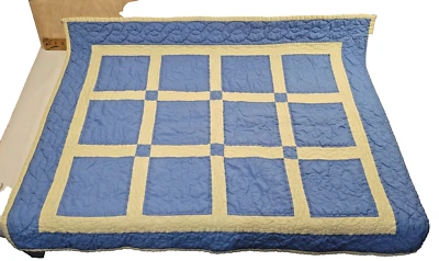 Cuna hecha a mano, edredón de bebé 36" X 44" azul y amarillo Foto 1 de 4