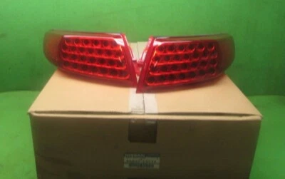 Juego de luces traseras LED 2003-2008 Infiniti FX35 FX45 izquierda y derecha OEM B6500-CG02A Foto 1 de 4